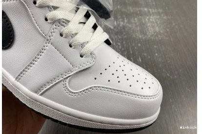 Mid DQ8426-132 1 Air Jordan 1208